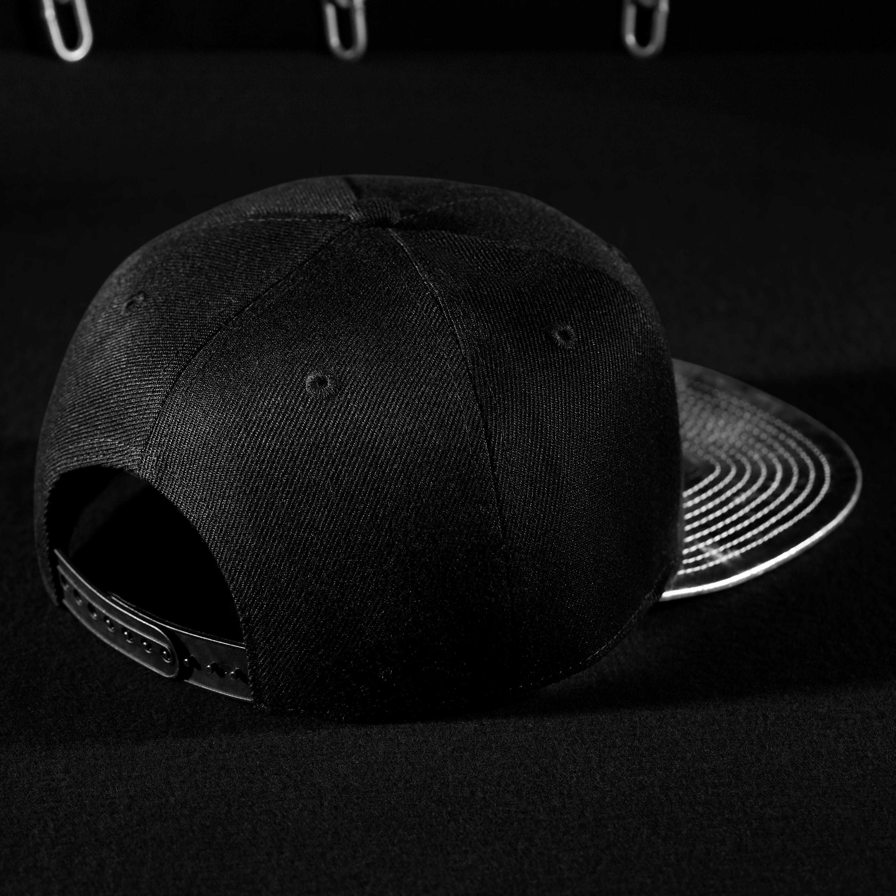 Pablo & Capone - Snapback Cap - Black on Silver